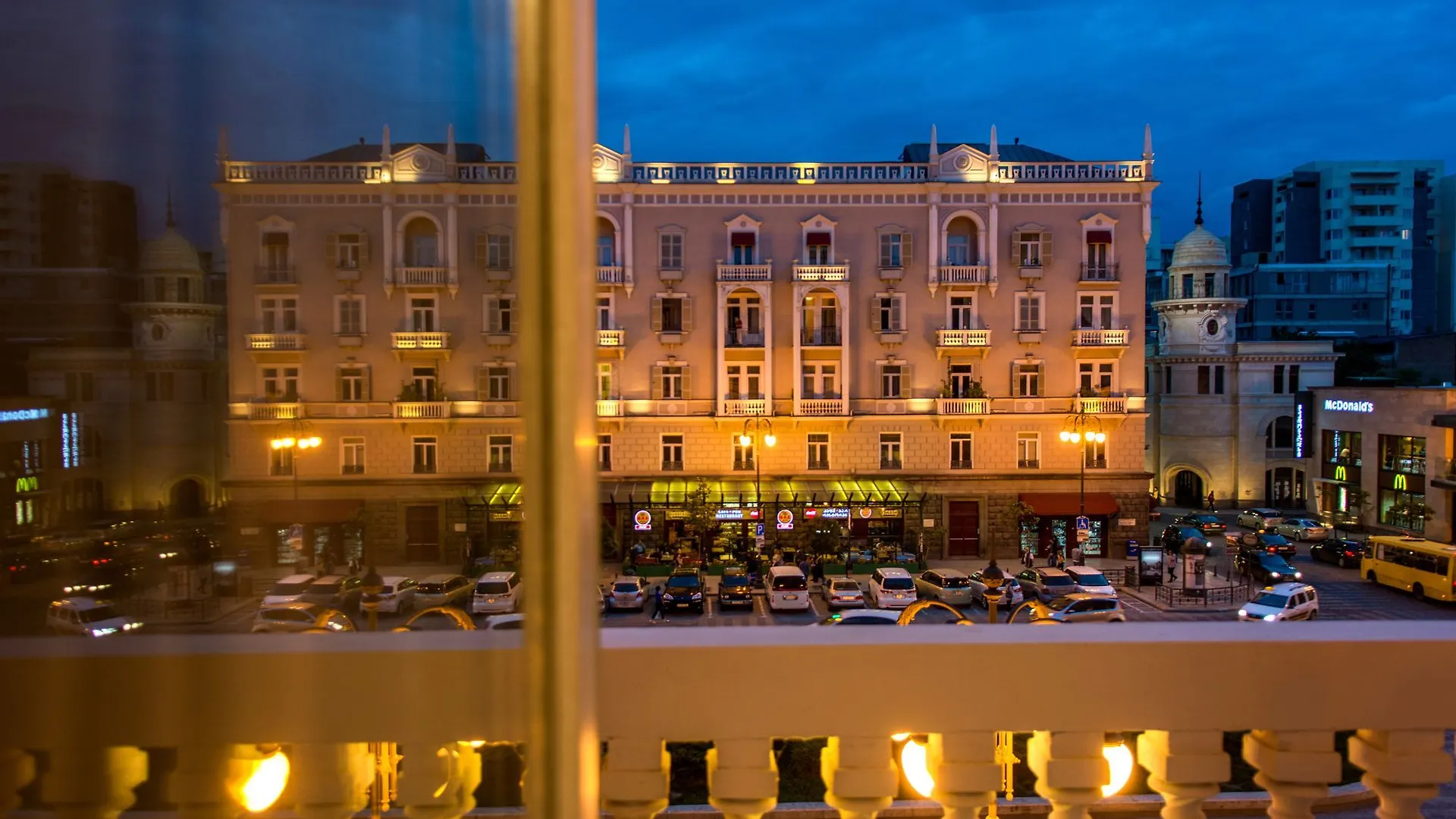 Dat Exx Apartments On Marjanishvili Tbilisi